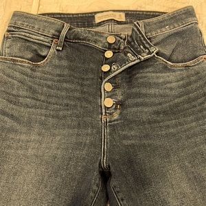 Abercrombie & Fitch high rise super skinny ankle jeans 30/ inseam, size 10